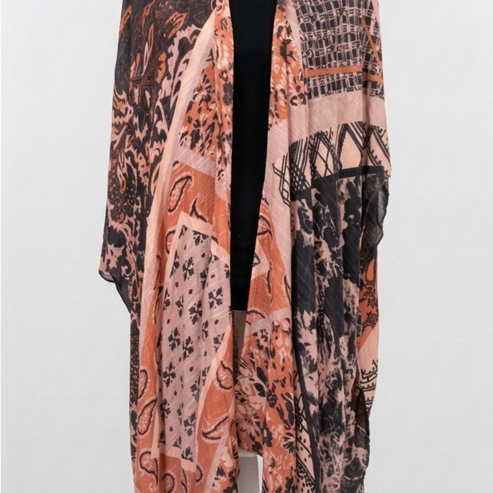 Lovestitch Peach and Black Printed Lightweight Wrap